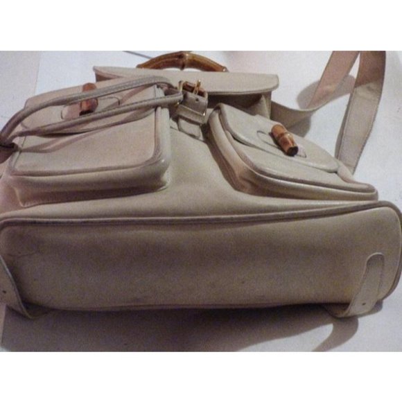 Gucci And Bamboo Handle White Leather Backpack - Picture 2 of 12